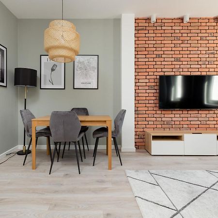 Central Apartment Emilii Plater By Noclegi Renters Варшава Екстер'єр фото