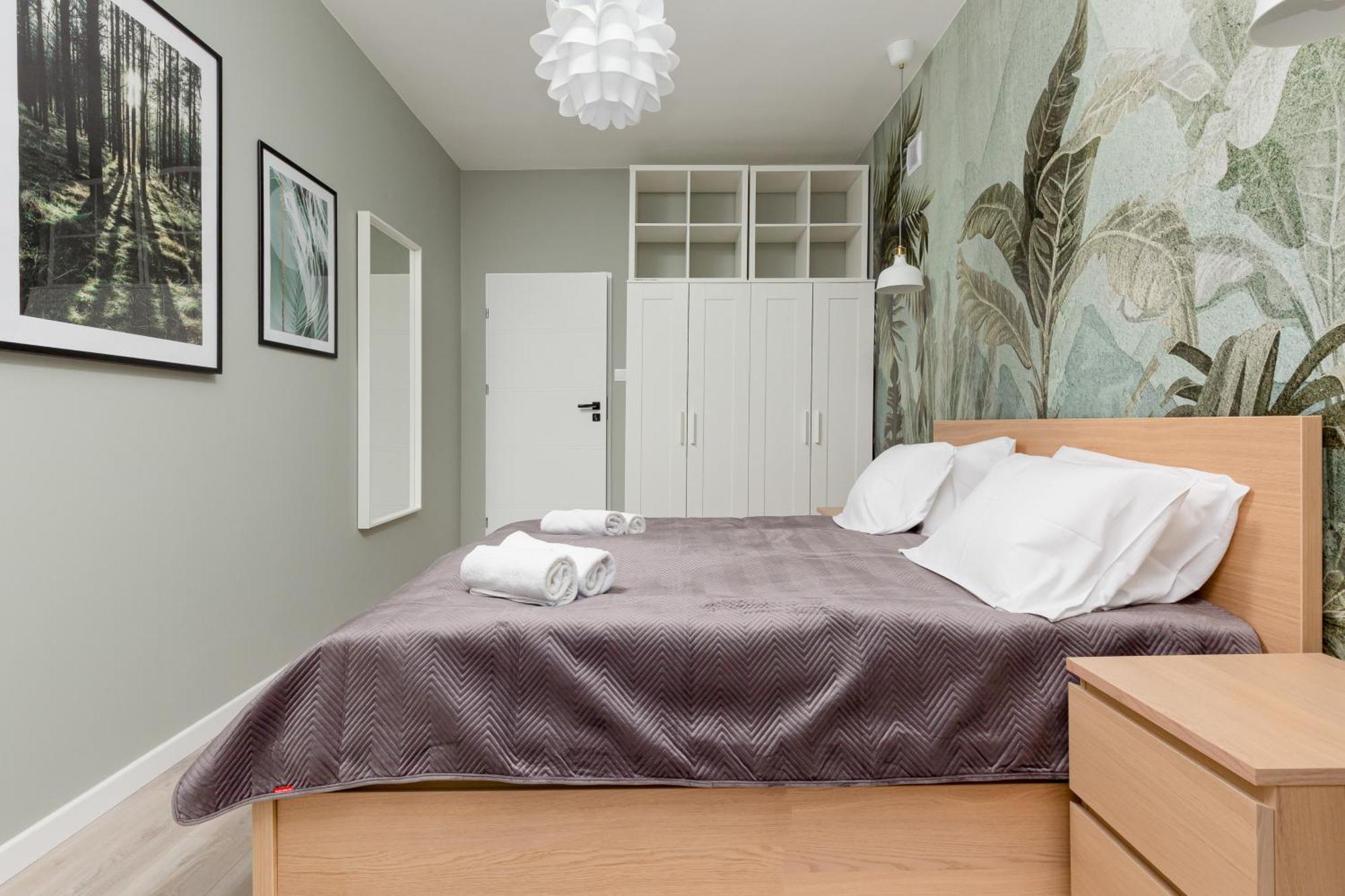 Central Apartment Emilii Plater By Noclegi Renters Варшава Екстер'єр фото